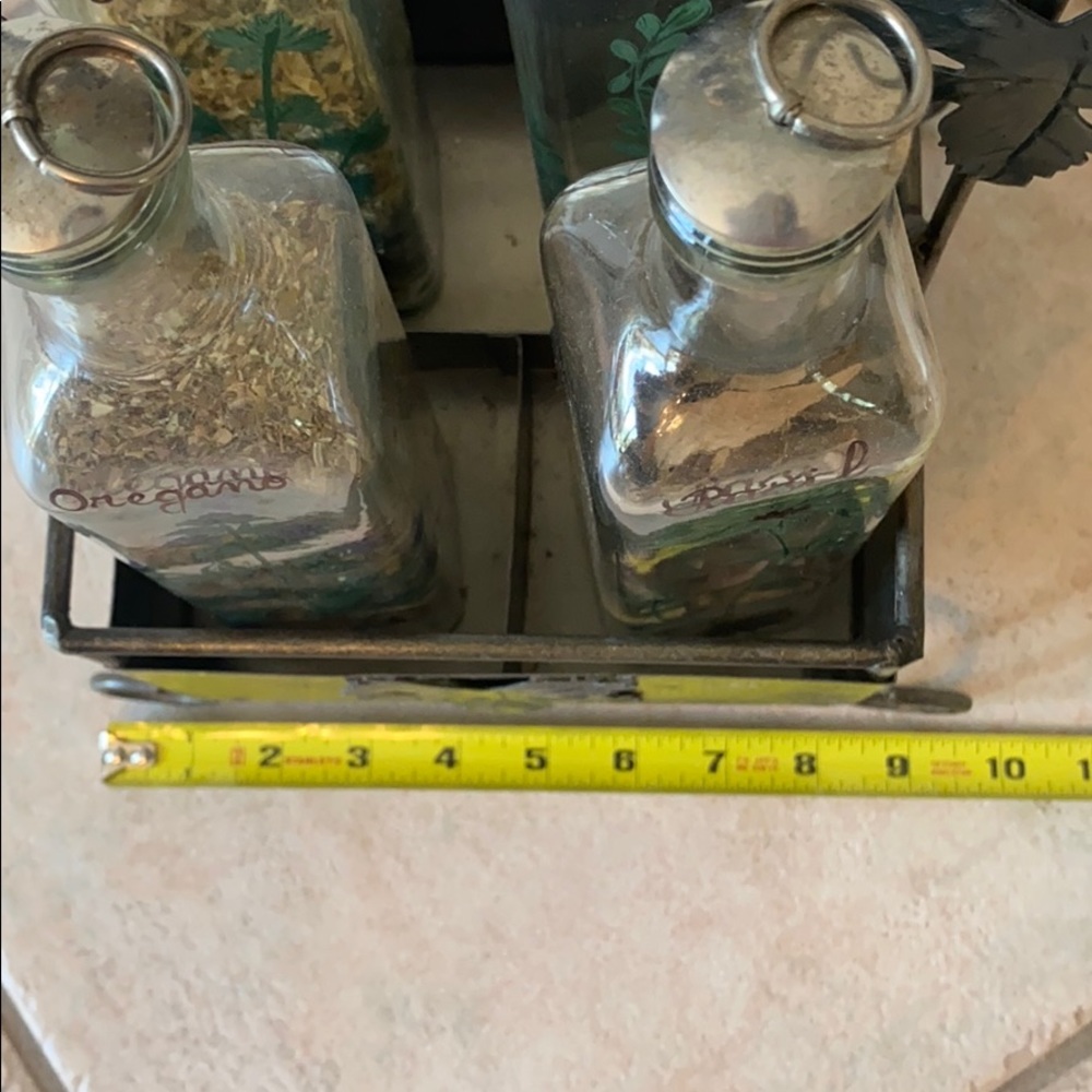 Metal spice holder /4 spice bottles inc. - Picture 8 of 11